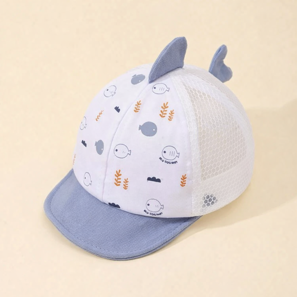 Gorra bebé con diseño de peces